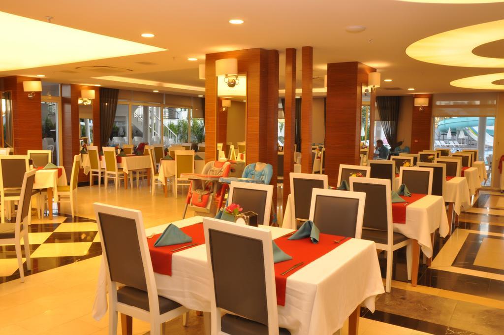 Palm World Side Resort & Spa Eksteriør billede